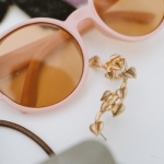 Les accessoires féminins qui font sensation : les tendances incontournables de la saison