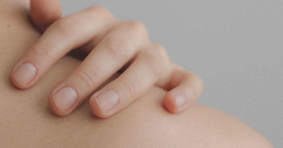 Peau qui tire ? 9 solutions simples et efficaces pour retrouver confort et douceur