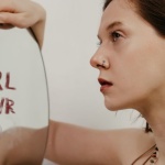 Révélez votre puissance intérieure : 10 clés pour renforcer la confiance en soi au féminin